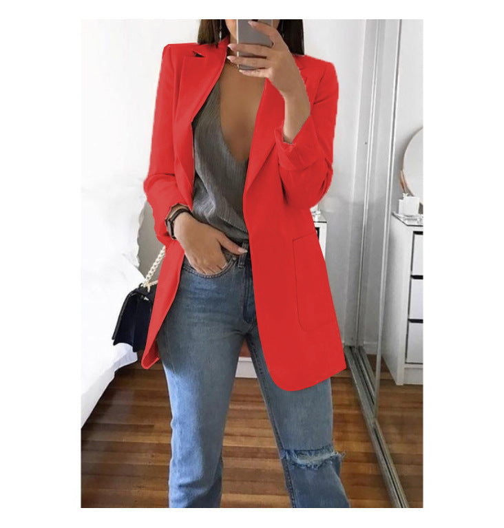 Elegant Tailored Blazer with Practical Pockets