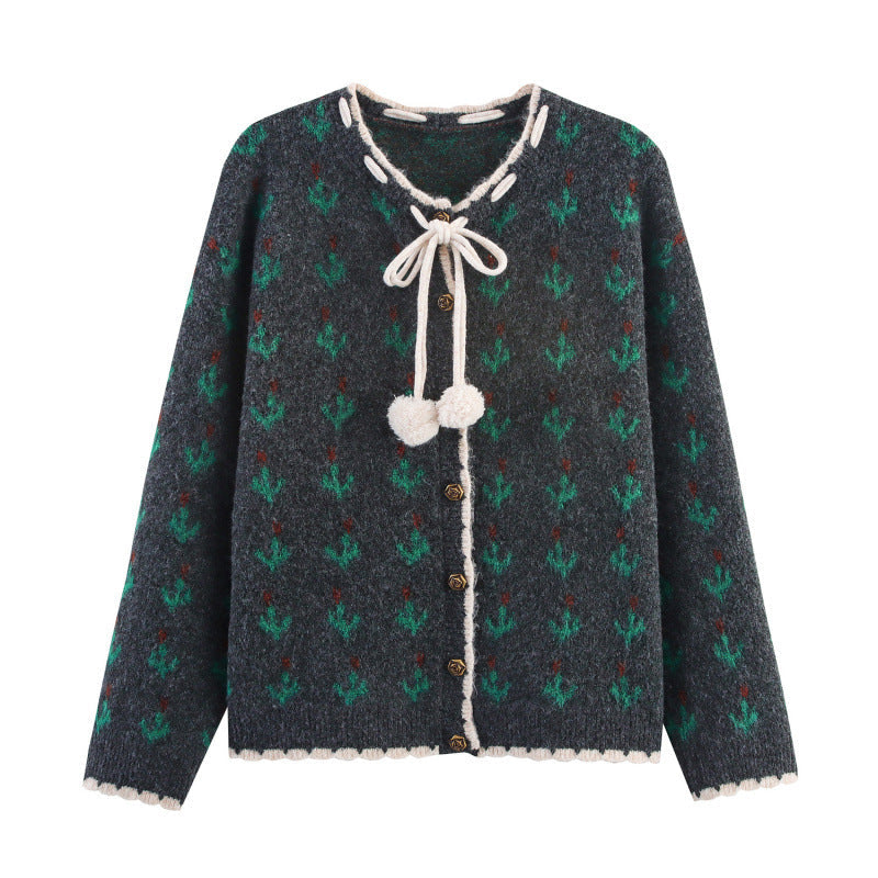 Elegant Knit Set with Floral Pattern and Decorative Trim