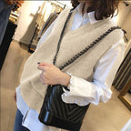 Women's Sleeveless Knit Vest with V-Neck and Ribbed Details