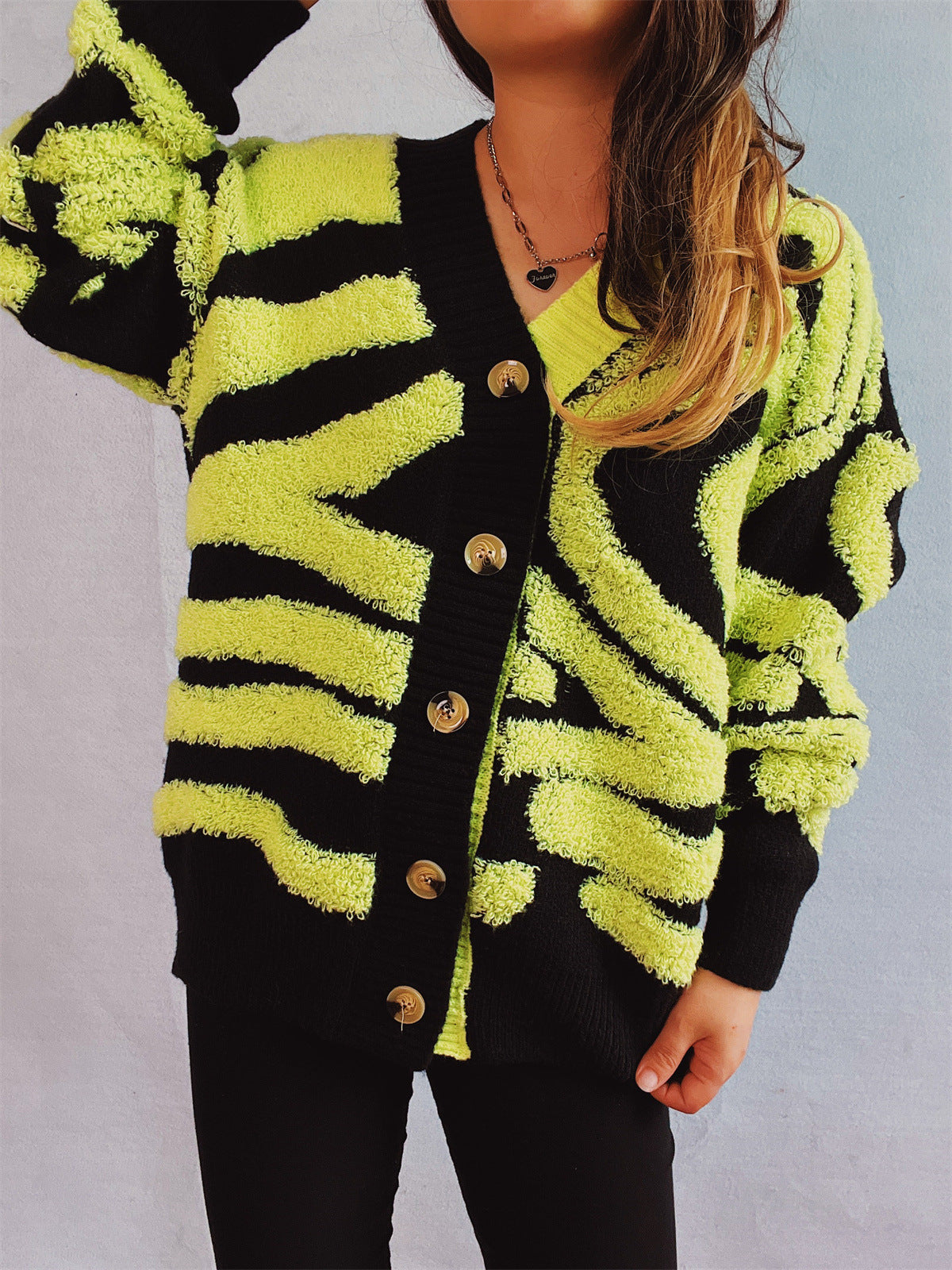 Women's Chunky Knit Cardigan with Pattern Mix and Elegant Button Details