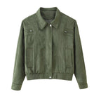Elegant Women's Suede Jacket with Practical Pockets