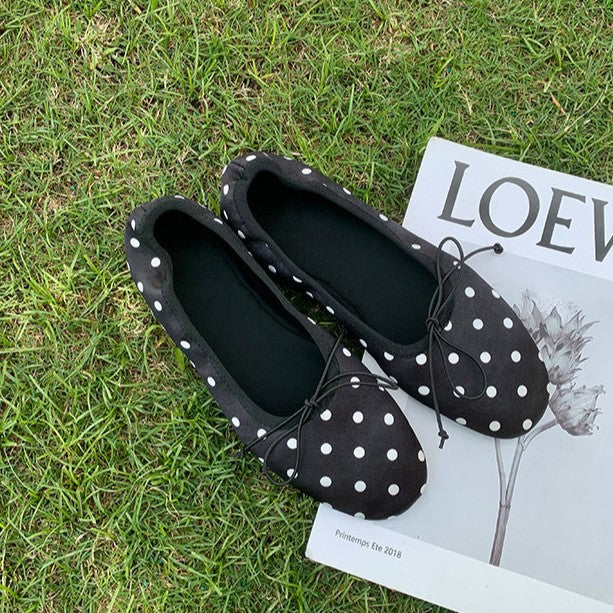 Women's Ballet Flats with Bow Detail
