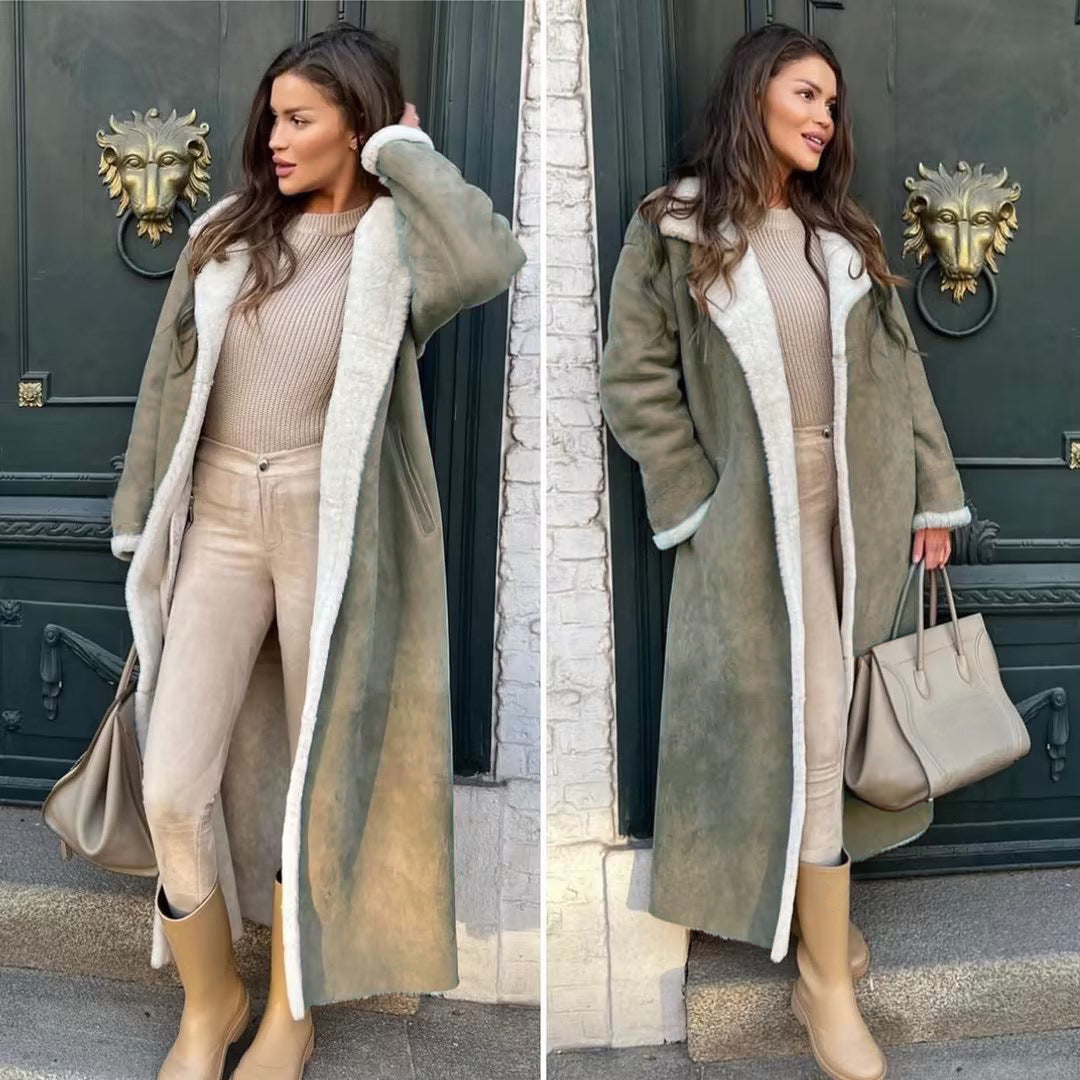 Women's Elegant Faux Fur Coat with Oversized Lapel and Comfortable Pockets