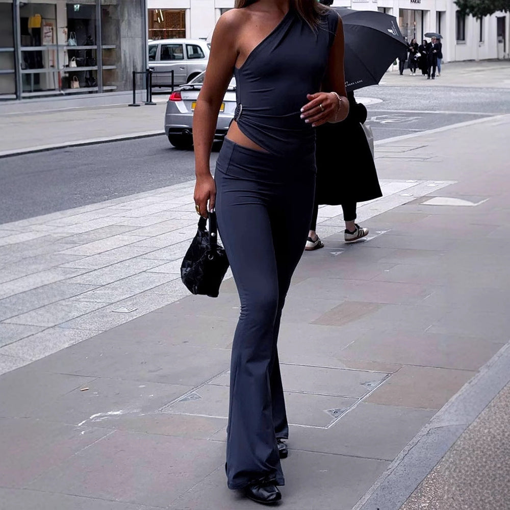 Elegant Women's Jumpsuit with Asymmetric Design and Decorative Waist
