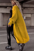 Women's Chunky Knit Coat in Casual Oversized Style with Deep Pockets