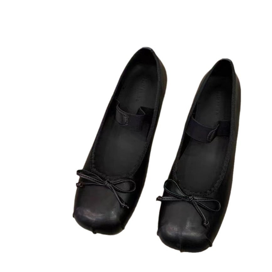 Women's Ballet Flats with Adjustable Strap and Elegant Bow Appliqué