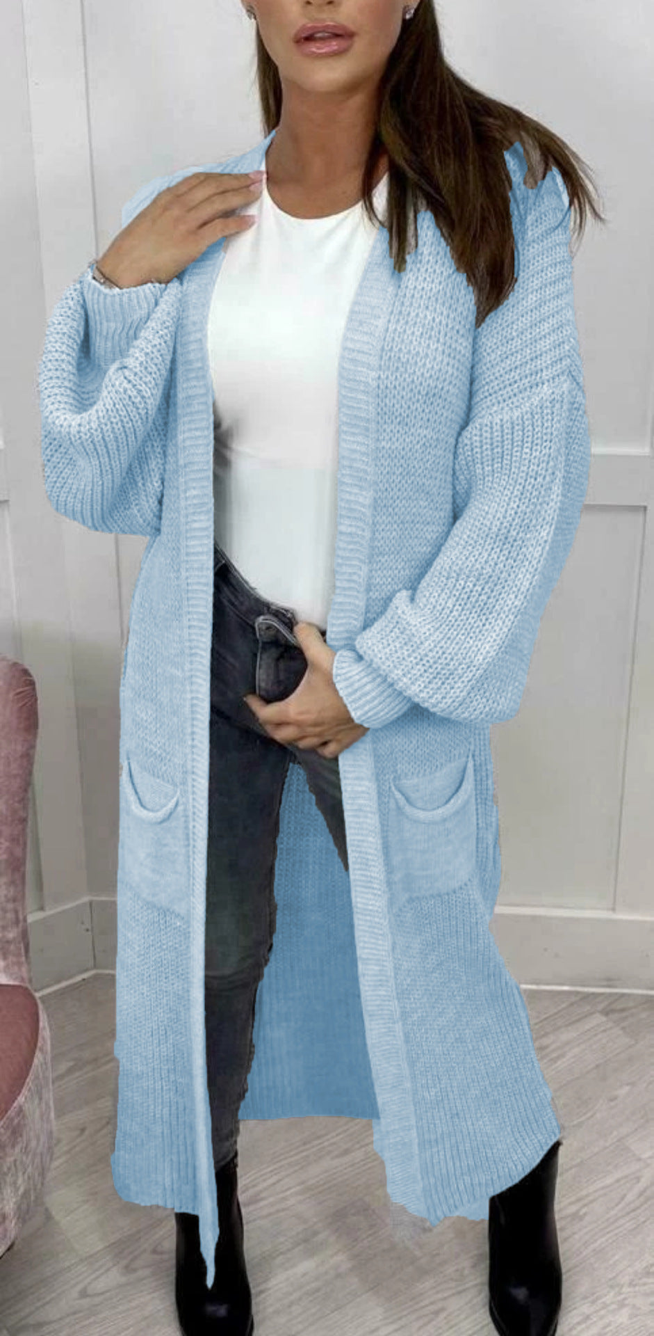 Women's Chunky Knit Cardigan with Open Sleeves