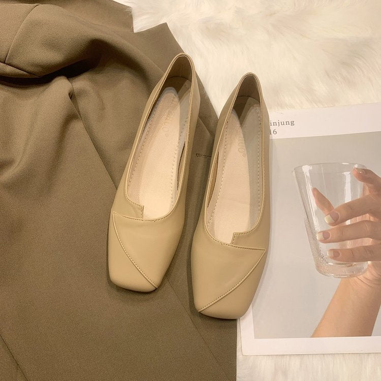 Women's Ballet Flats with Elegant Design and High-Quality Surface Texture