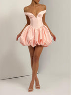 Women's Cocktail Dress with Elegant V-Neck and Voluminous Skirt