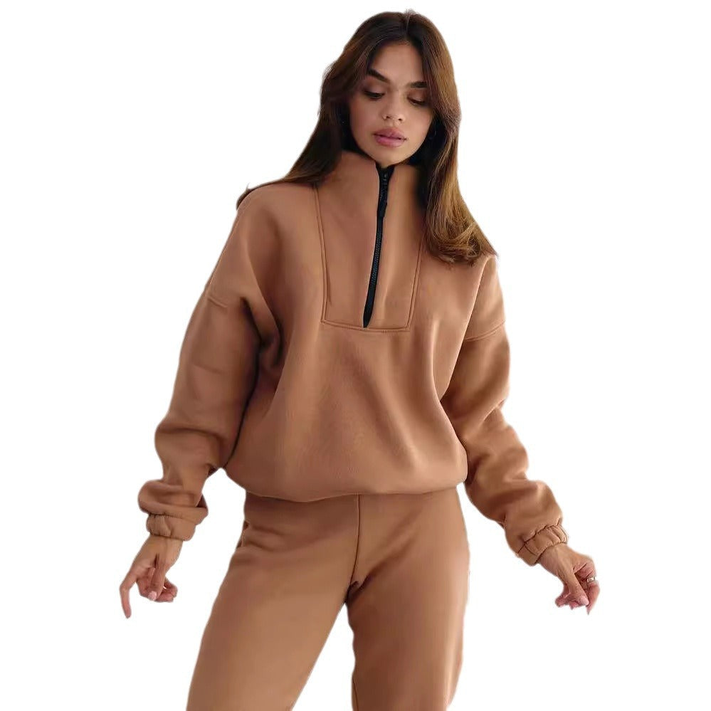 Women's Athleisure Two-Piece Set Made of Thick French Terry with a High Collar, Half Zipper, and Drawstring Pants