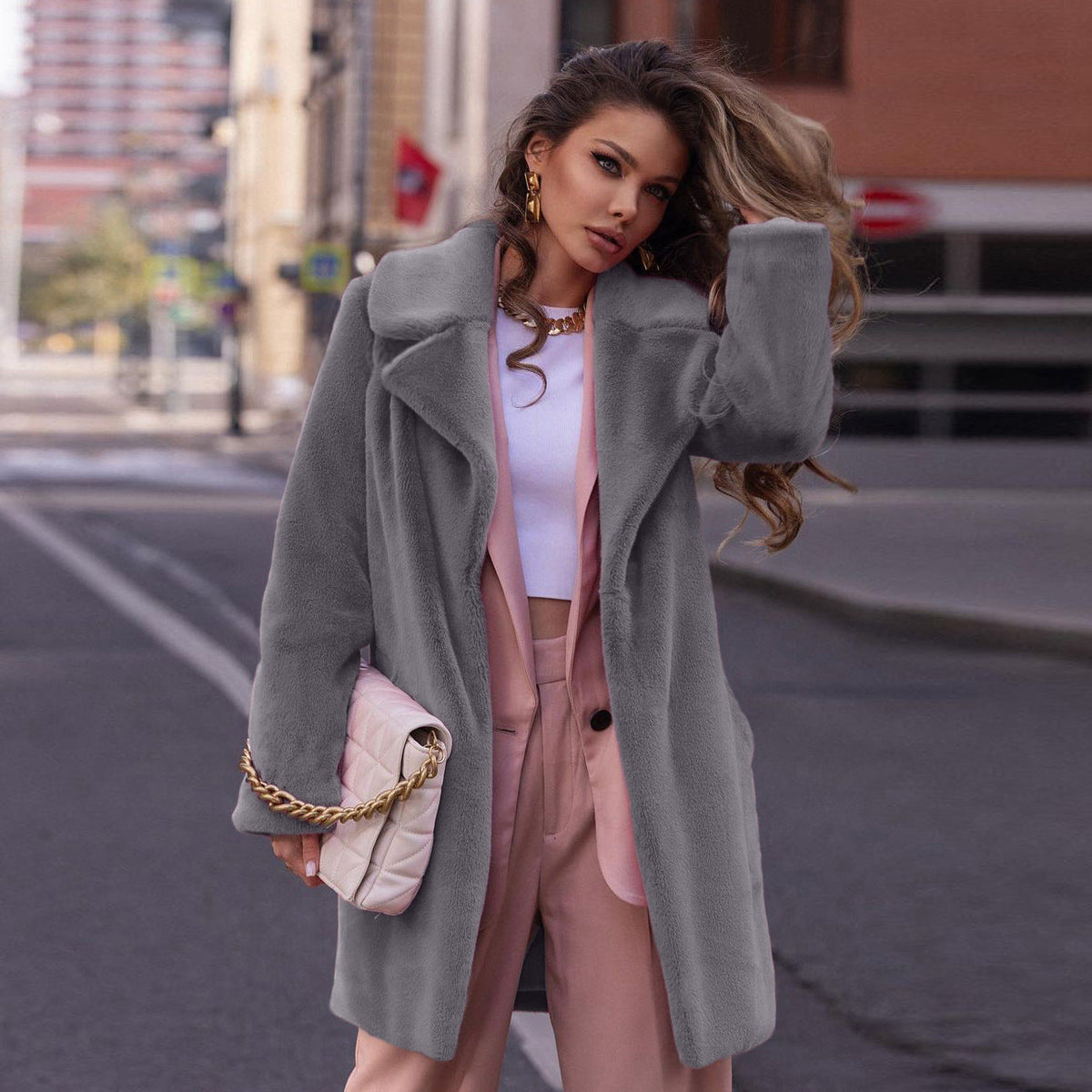 Women's Elegant Faux Fur Coat with Wide Lapel and Loose Fit
