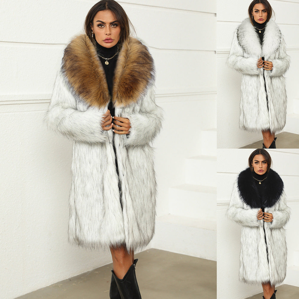 Women's Luxurious Faux Fur Short Coat with Voluminous Collar