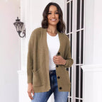 Women's Chunky Knit Cardigan with Practical Pockets and Elegant Button Details