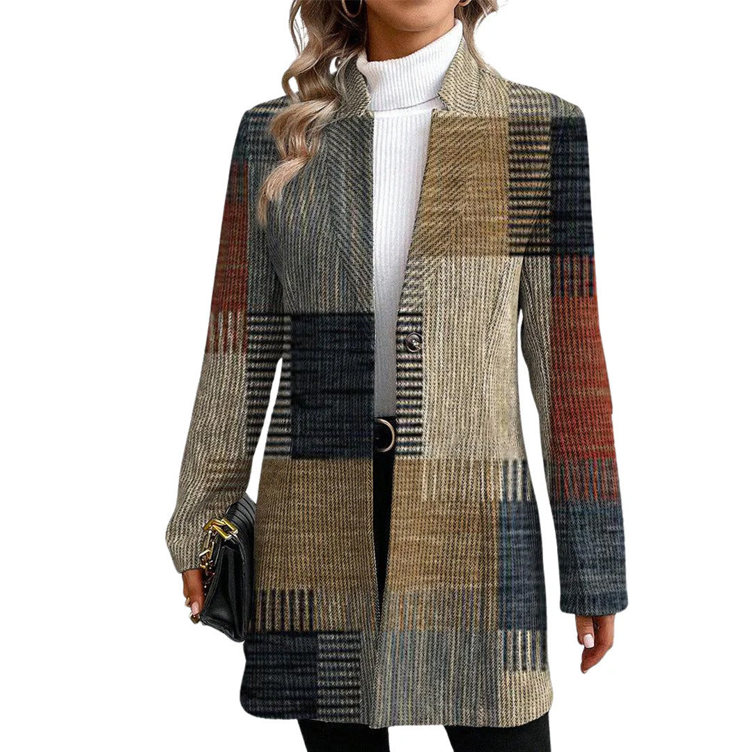 Women's Elegant Plaid Coat with Modern Cut and Pockets