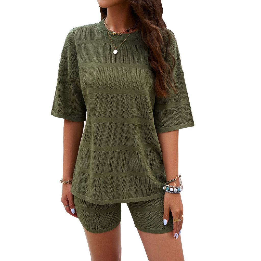 Women's Airy Sport Top and Shorts Set with Knit Design