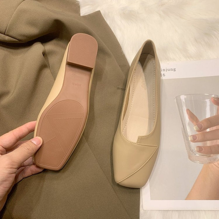Women's Ballet Flats with Elegant Design and High-Quality Surface Texture