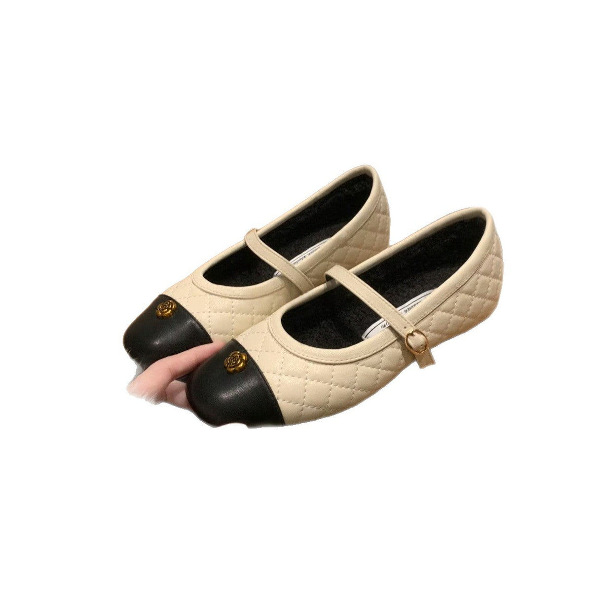 Women's Ballet Flats with Elegant Strap