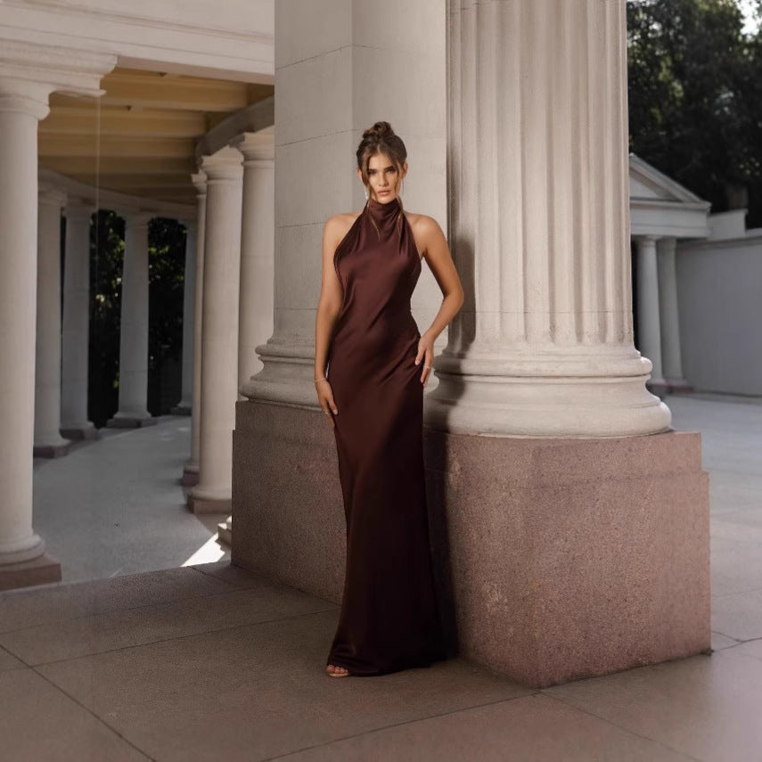 Women's Evening Dress with Elegant Back Cutout and Flowing Fabric