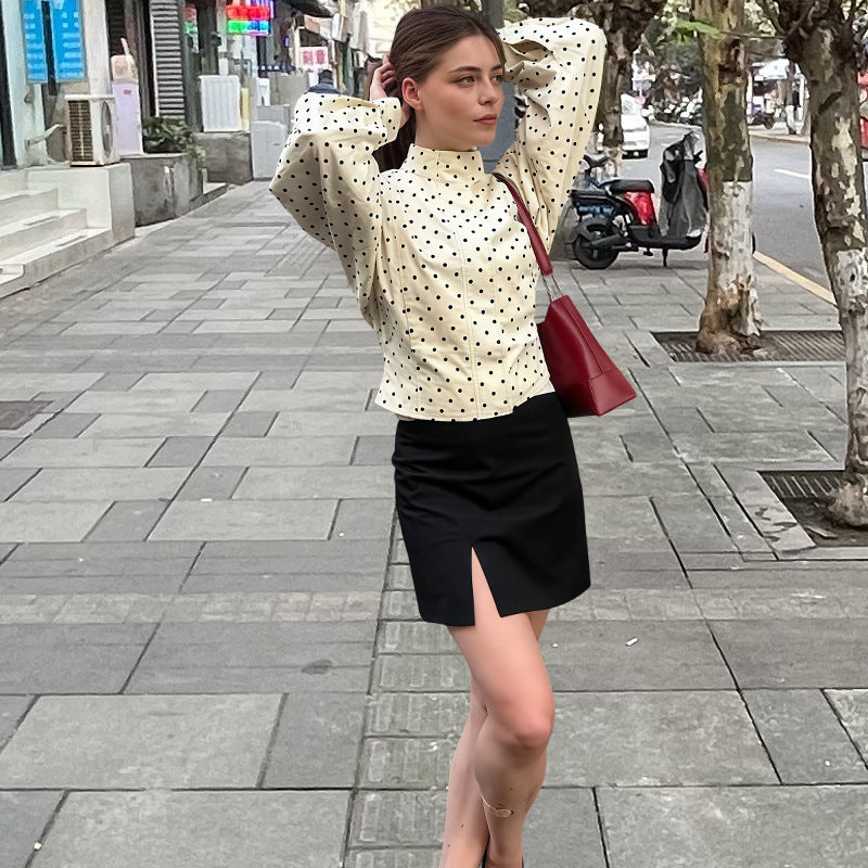 Women's Fitted Blouse with Polka Dot Pattern