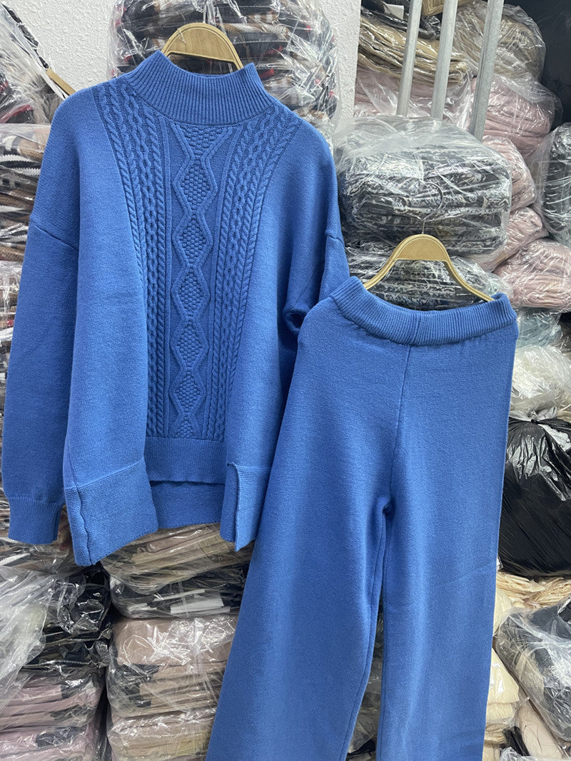 Women's Elegant Knit Suit with High Collar and Colorful Pattern