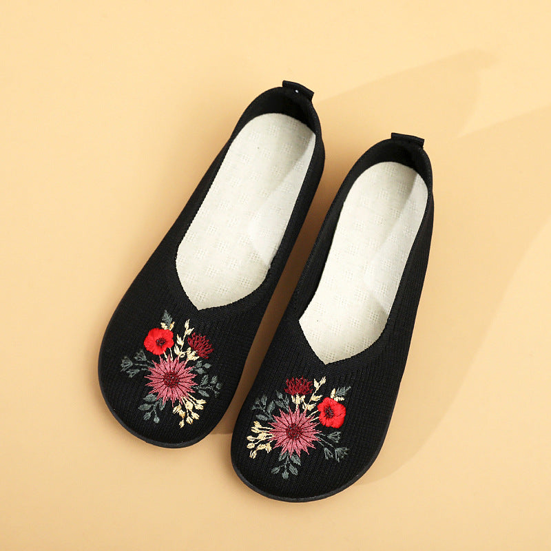 Women's Ballet Flats with Floral Embroidery and Flexible Footbed