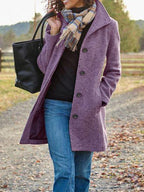 Women's Elegant Wool Coat with Practical Pockets and Classic Lapel