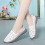 Women's Breathable Moccasins with Fashionable Cut-Out Design and Comfortable Footbed