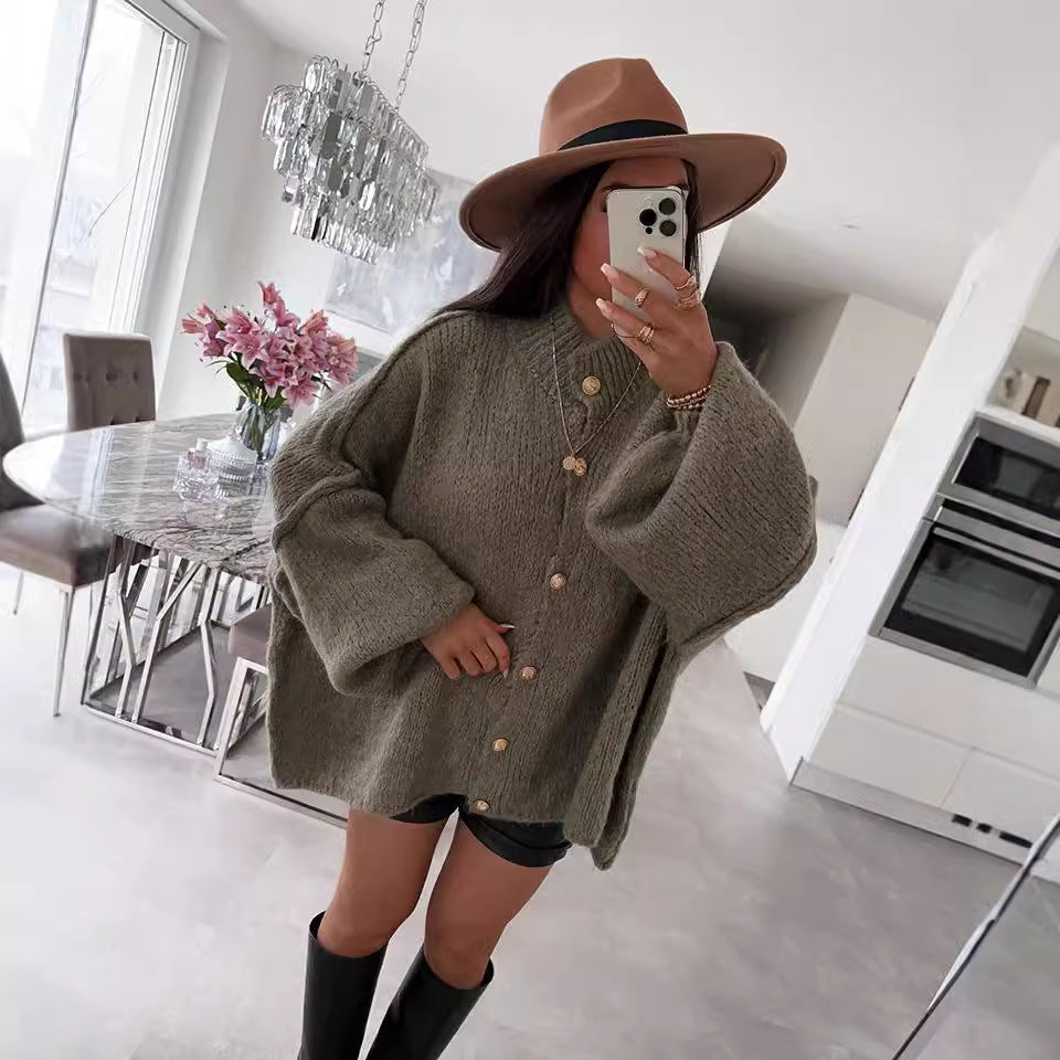 Women's Chunky Knit Sweater with Voluminous Sleeves and Comfortable Fit