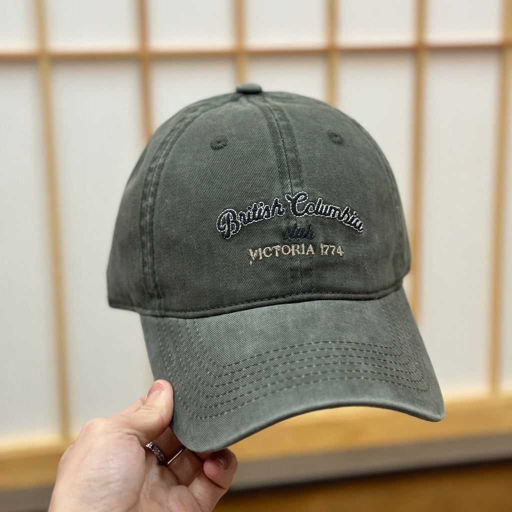 Men's Vintage-Inspired Distressed Baseball Cap