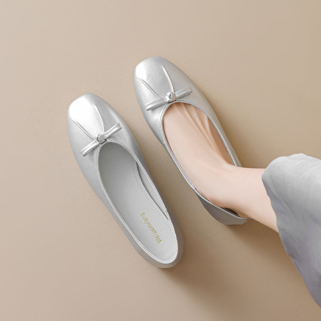 Women's Ballet Flats with Elegant Bow Detail and Comfortable Footbed