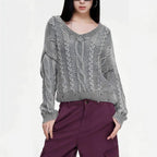 Women's Chunky Knit Sweater with V-Neck and Voluminous Sleeves