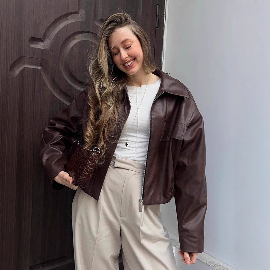 Women's Cropped Jacket with Sturdy Collar and Practical Pockets