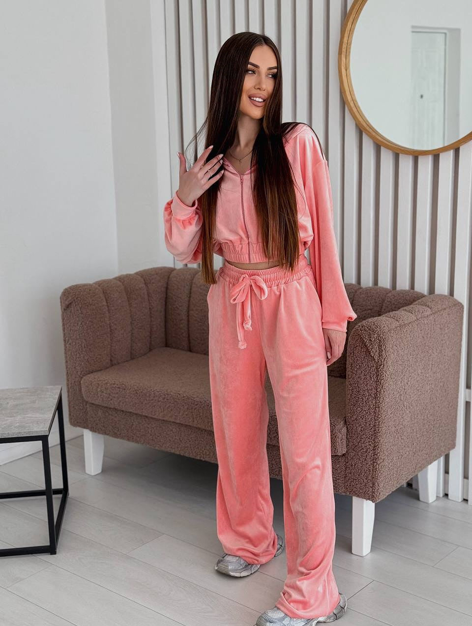 Women's Elegant Velour Lounge Set with Cropped Top and Wide-Leg Pants