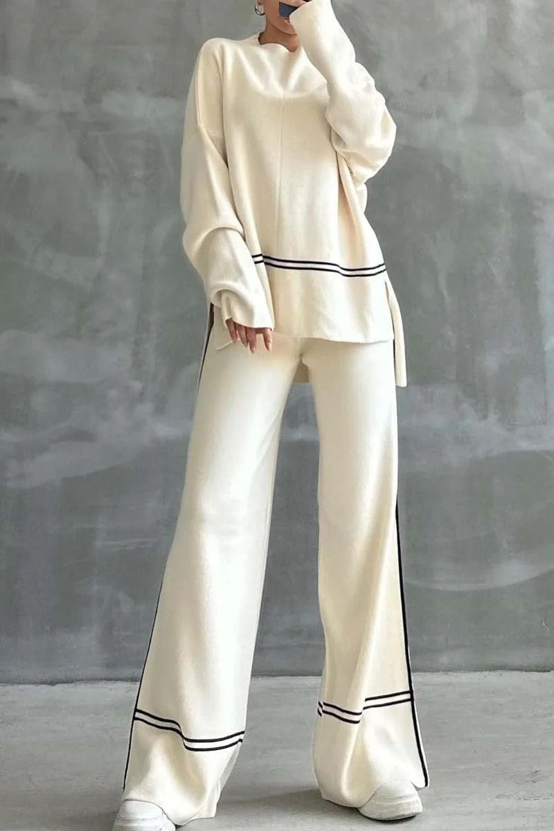 Women's Relaxing Lounge Set with Nostalgic Stripes