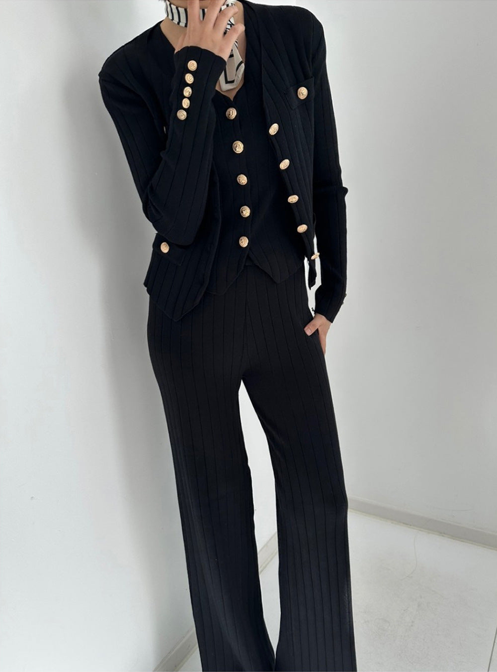 Women's Elegant Knitted Ensemble with Button Details