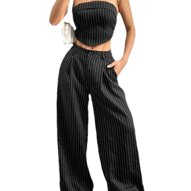 Elegant and Airy Set with Striped Pattern