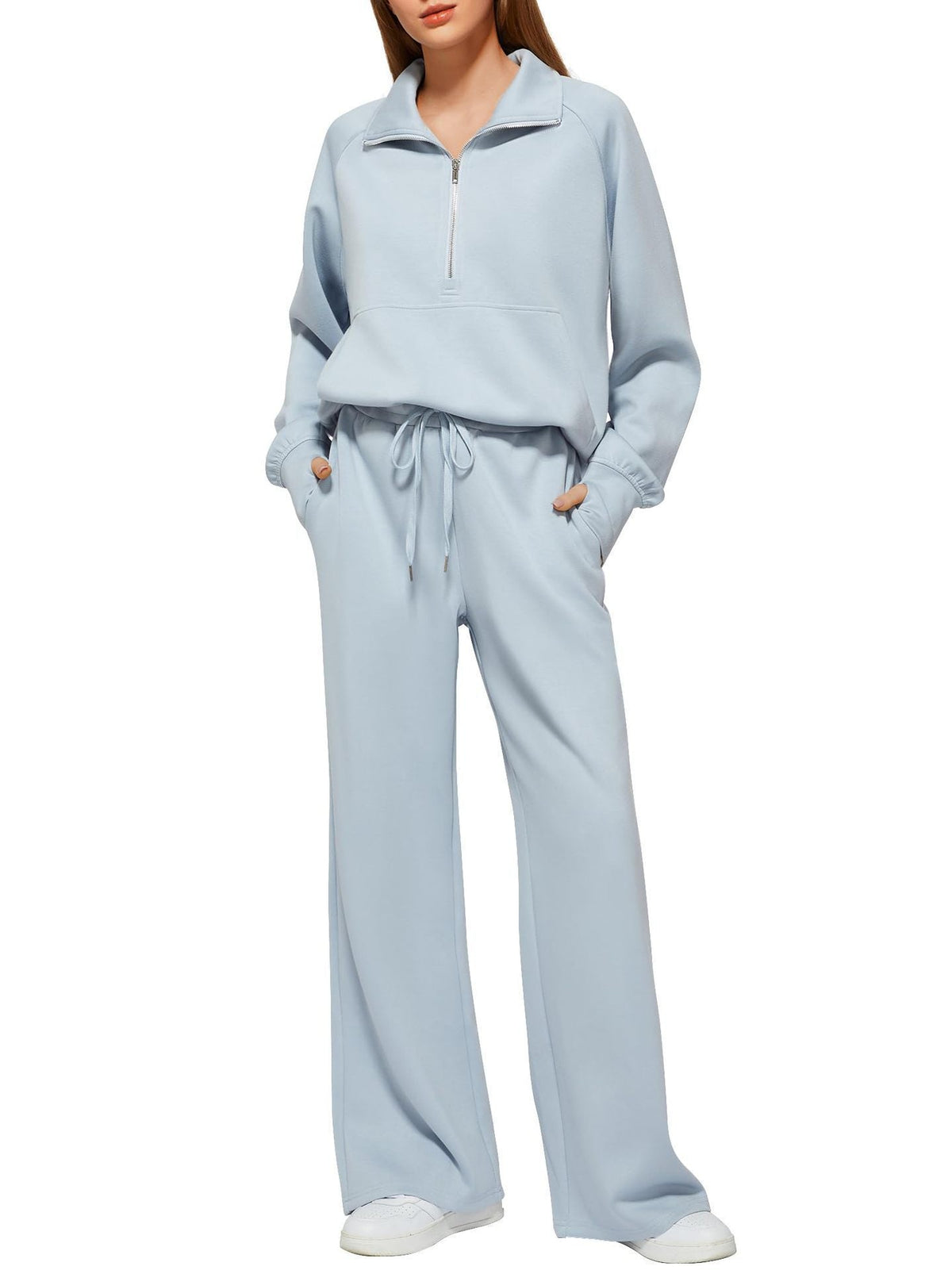 Women's Comfortable Sport Suit with Zipper and Wide Cut