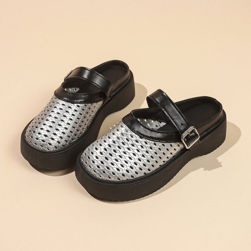 Women's Breathable Clogs with Adjustable Strap