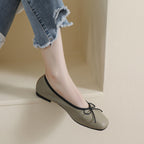 Women's Ballet Flats with Bow Accent