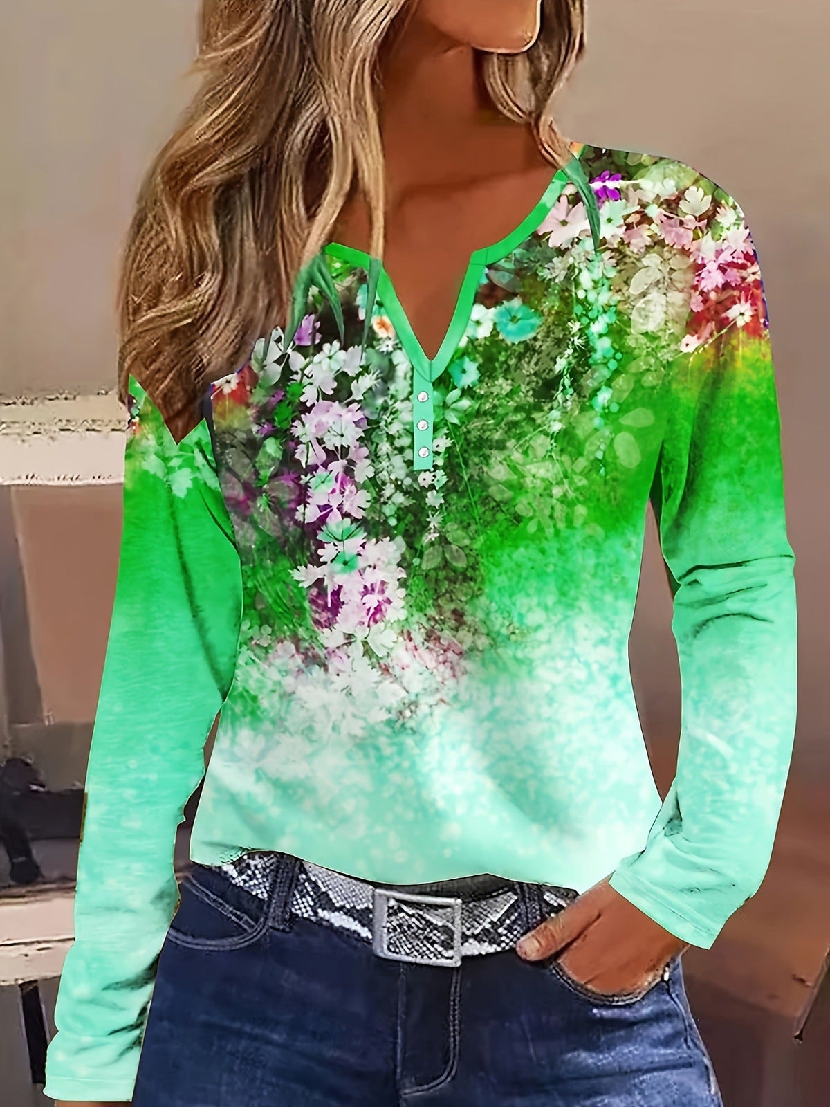 Women's Floral Long-Sleeve Button-Down Shirt
