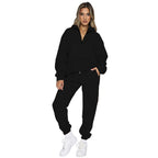 Women's Cozy Two-Piece Sweatsuit with Half-Zip and Practical Pockets