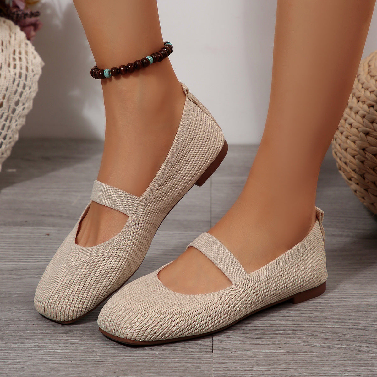 Women's Ballet Flats with Elastic Knit Design