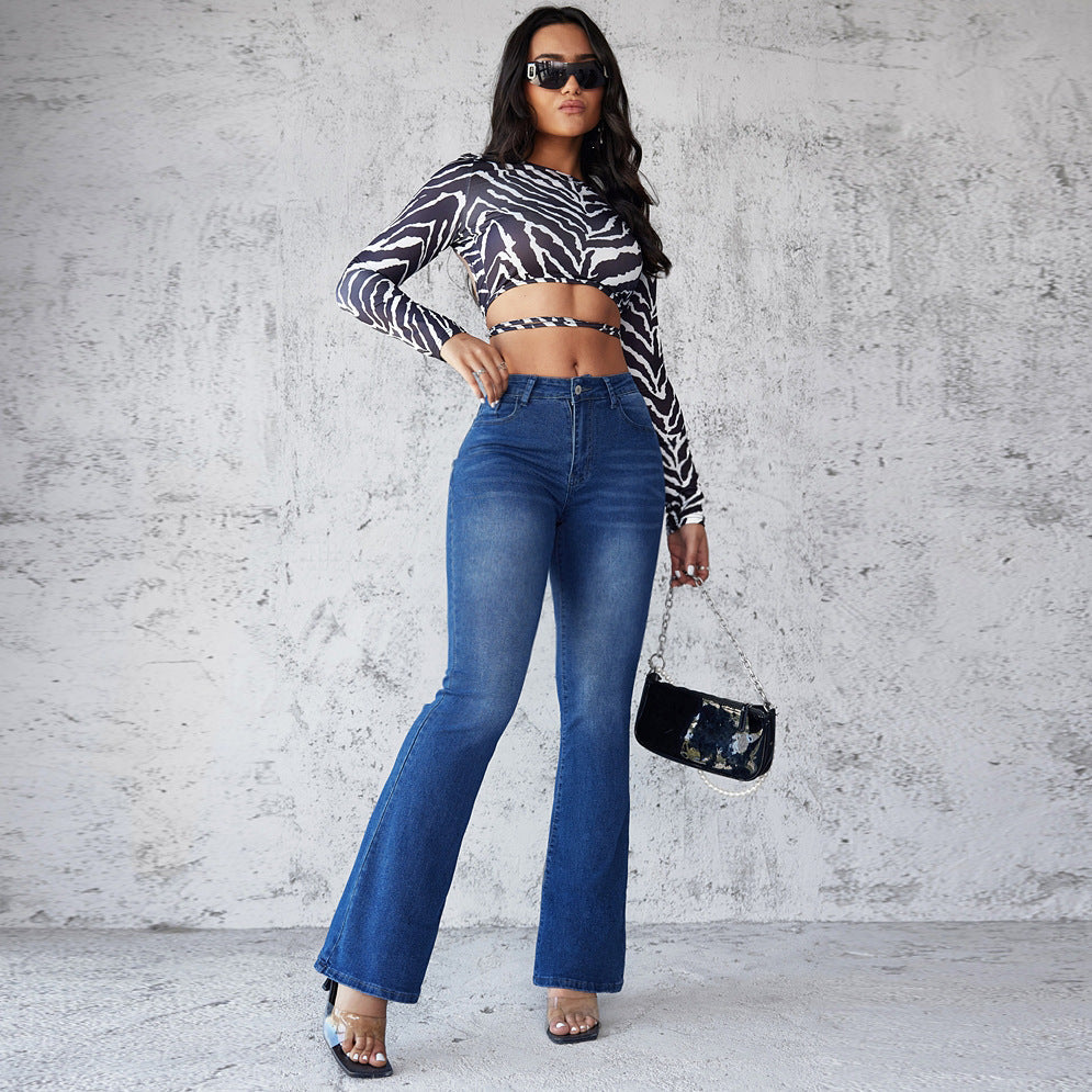 Women's High-Waisted Flared Jeans with Fashionable Wash