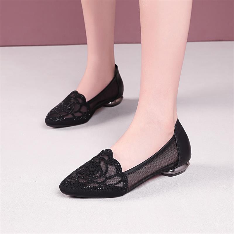 Women's Ballet Flats with Elegant Lace and Flat Sole