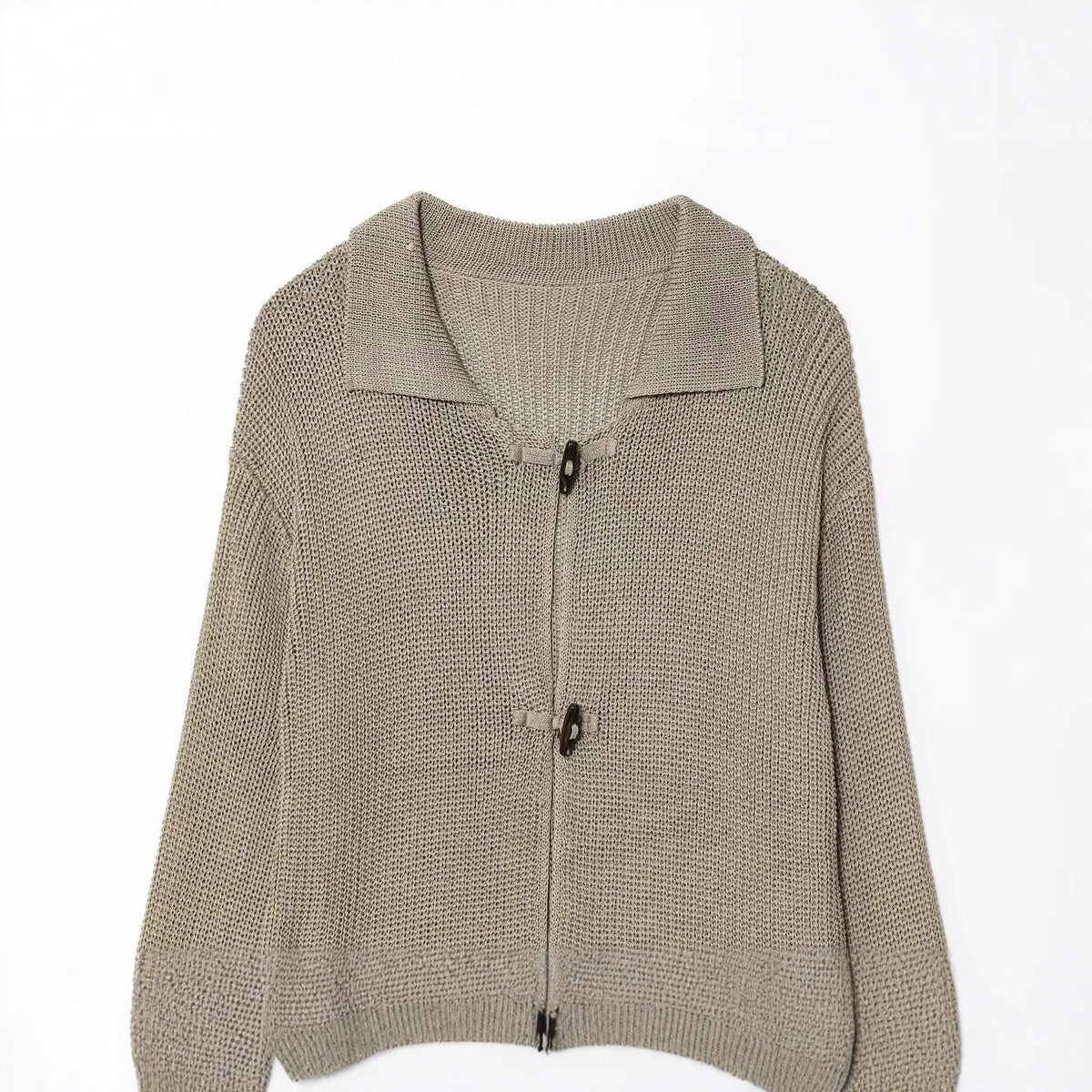 Women's Knit Cardigan with Elegant Buttons and Textured Finish