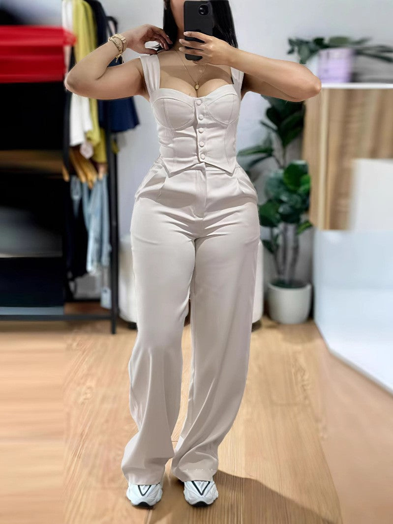 Women's Form-Fitting Jumpsuit with Tailored Cut and Button Placket