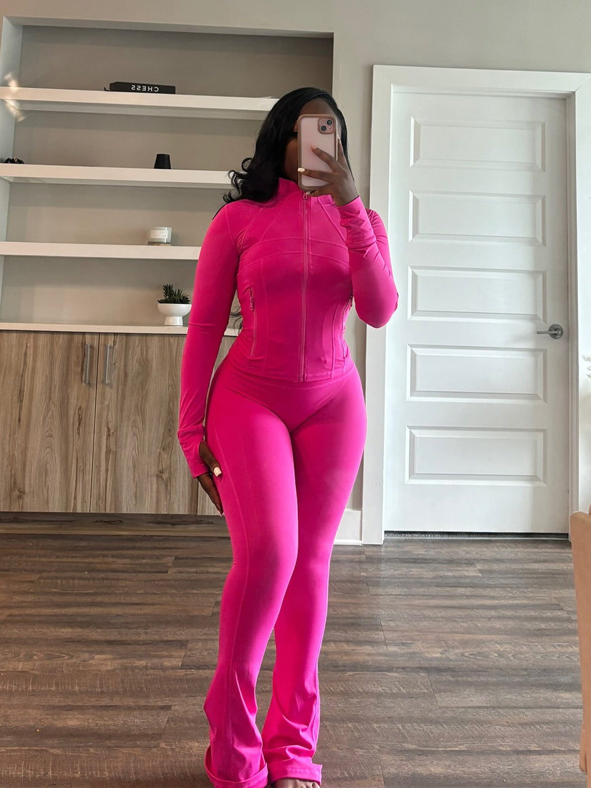 Figure-Hugging Tracksuit with Zipper and Flared Leg
