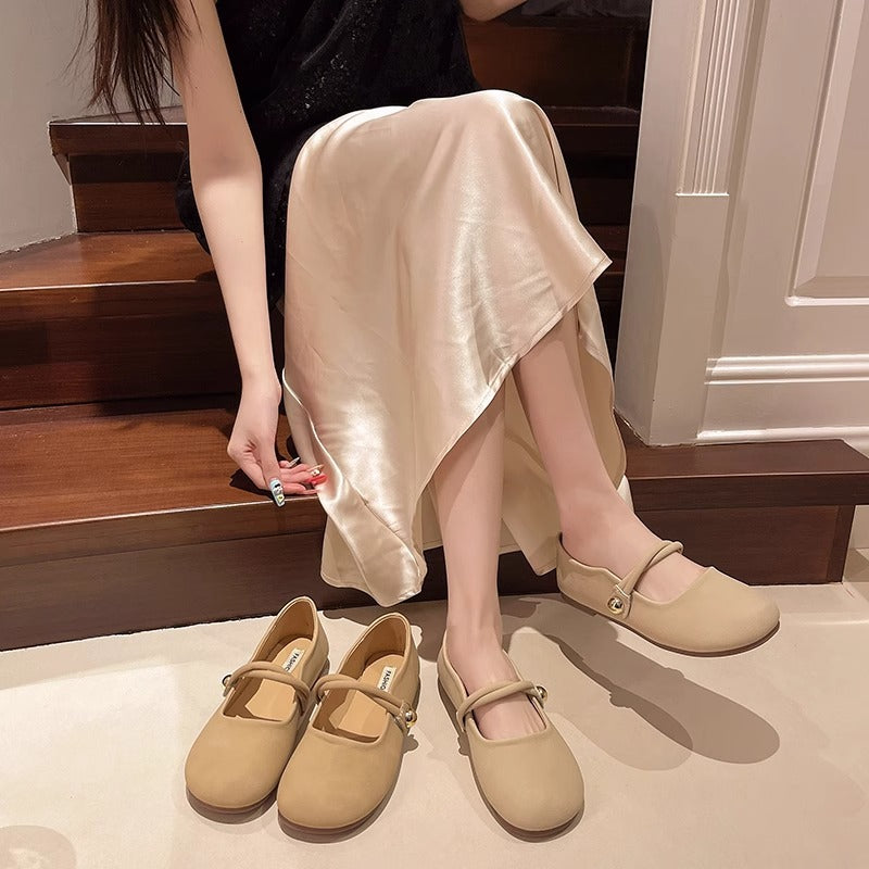 Women's Ballet Flats with Elegant Strap and Comfortable Sole