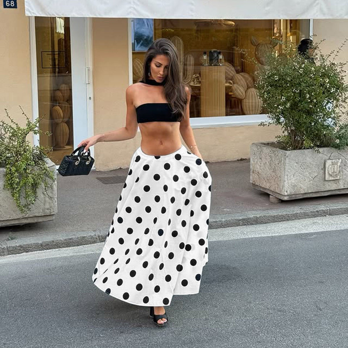 Women's Maxi Skirt with Bold Polka Dot Pattern and Voluminous Cut
