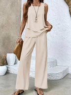 Women's Elegant Two-Piece Outfit with Flowing Cut and Wide-Leg Pants